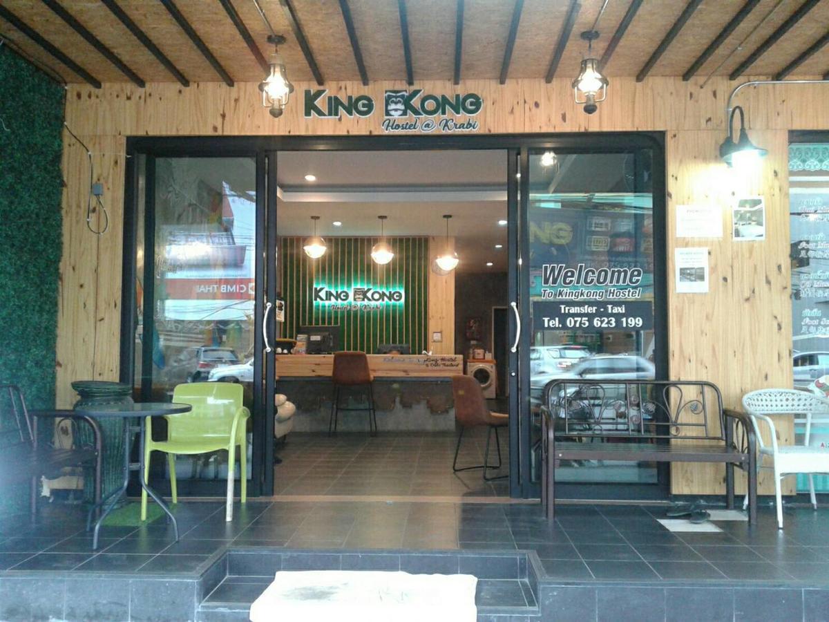King Kong Hostel At Krabi town Extérieur photo