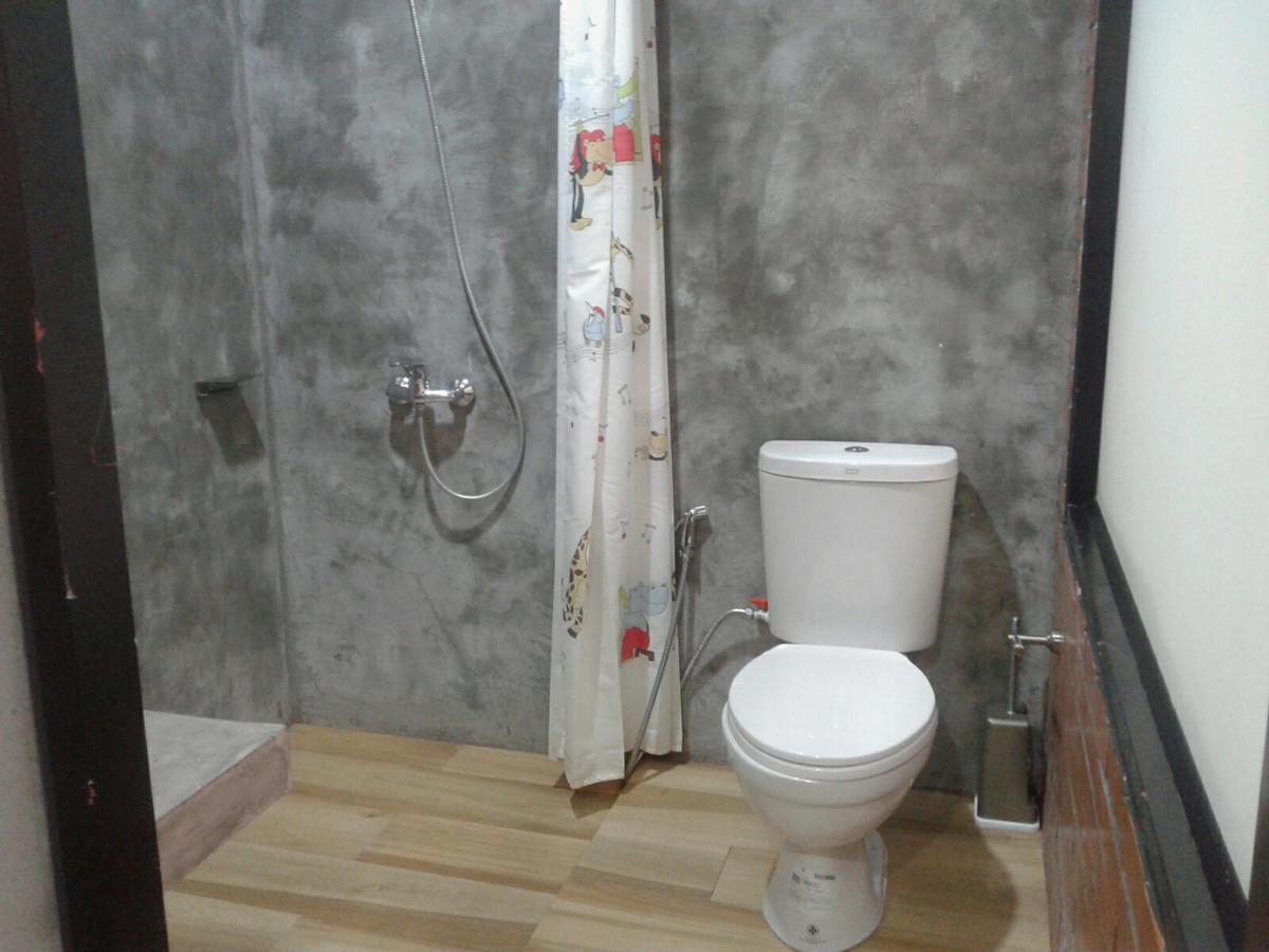 King Kong Hostel At Krabi town Extérieur photo