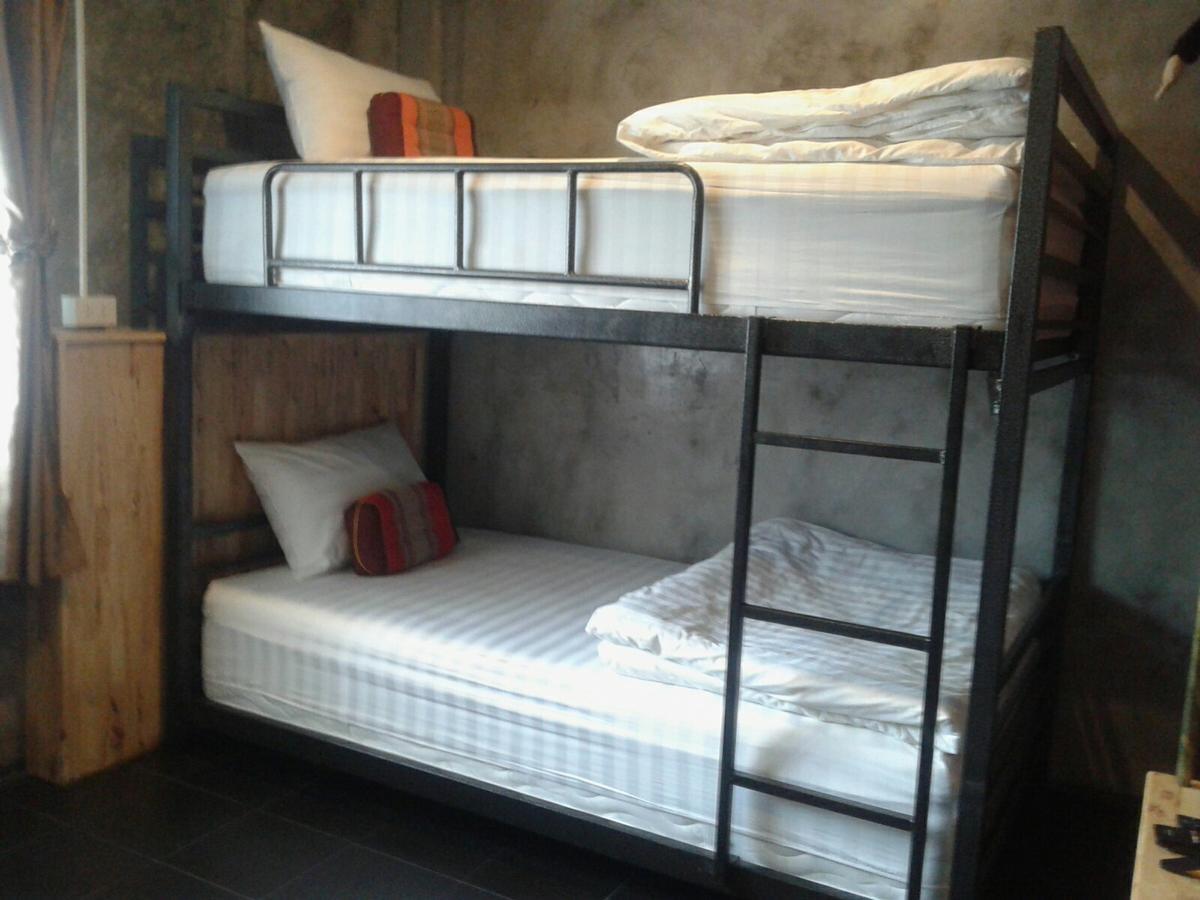 King Kong Hostel At Krabi town Extérieur photo